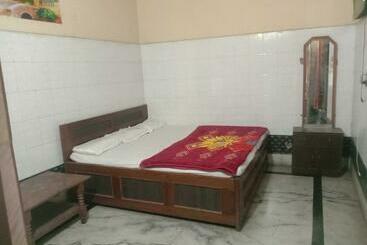 فندق Spot On 809788  Rounak