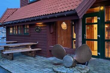 Sirevåg Konferansehotell As