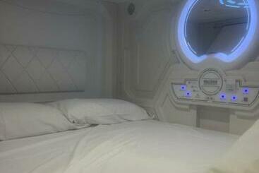 هتل کپسول Limin Hostel Capsules