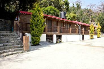 فندق Damyanti Resort