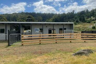 فندق صغير Acacia Hills Retreat