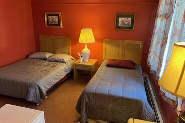 בית מלון כפרי Grand Lake