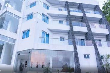 Samaná Suites Hotel By Croma