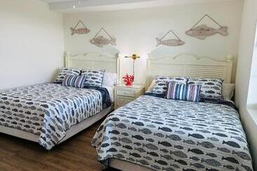 شقة فندقية Olde Marco Inn