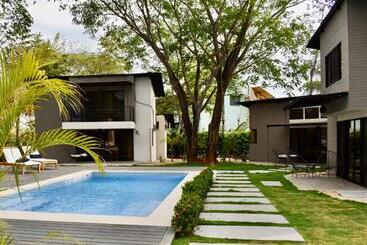 شقة فندقية Blue Window Boutique Villas