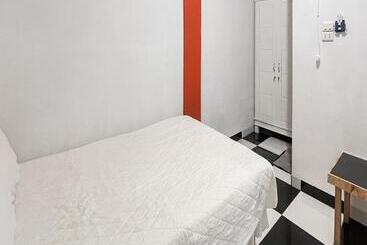 هتل Anaqi Homestay Mitra Reddoorz