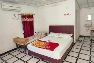 Hotel Gokul Farm House