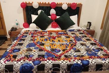 هتل Marina Heights