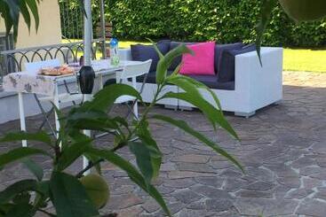 B&b Rivanazzano Tavernetta Tra Vino E Terme