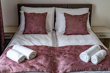 هتل Stari Grad Fojnica