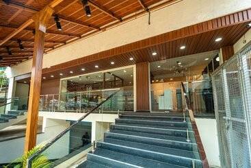 ホテル Vera By Bisque Hebbal Manyata Tech Park