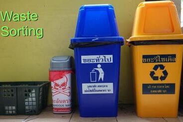 בית מלון כפרי Baan Baramee House