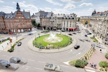 هتل Hôtel Le Mondon Metz