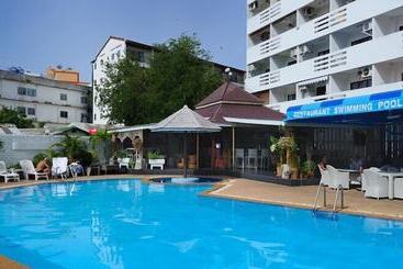 فندق Marina Inn Pattaya