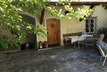 הוסטל Altes Bürgerhaus