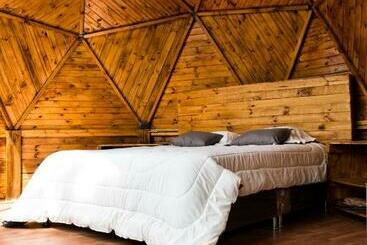 Bed and Breakfast Glamping La Cima Neusa