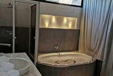 تختخواب و صبحانه Vita Mountain Lodge