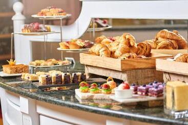 בית מלון כפרי Alexandria