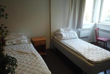 הוסטל Seitsemän Sillan Majatalo