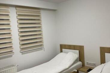 تختخواب و صبحانه Honey Valley Bjelašnica