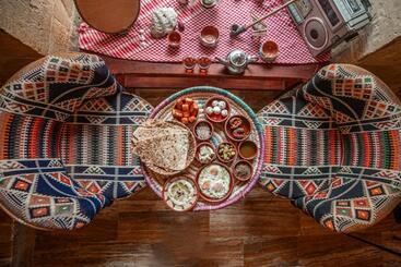 هتل Jordan Heritage Madhafa