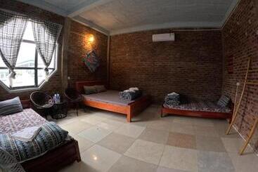 پانسیون Hakuna Matata Homestay Mai Châu