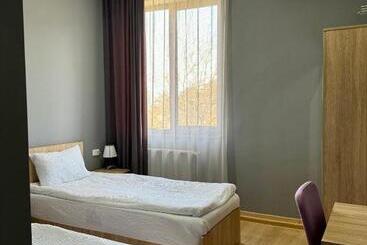 بنسيون Shanshe