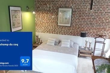 Bed and Breakfast Au Champ Du Coq