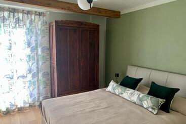 Bed and Breakfast Cà Trifolera Barbaresco Romantico Cascinale Con Antica Cantina Nel Cuore Delle Langhe Degustazio