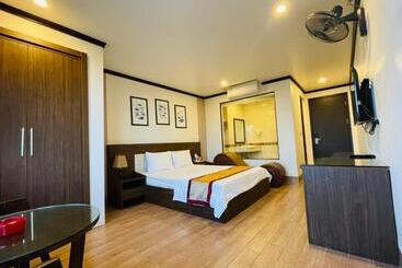 酒店 Khách Sạn Hoàng Gia Ii