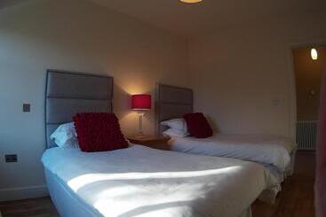 بنسيون Gate Lodge At Lough Erne Golf Village