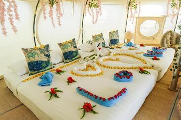 استراحتگاه Nacpan Beach Glamping Managed By H Hospitality Group