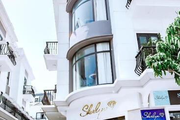 هتل آپارتمان The Oriental Ruby