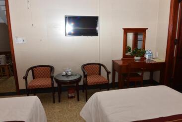 پانسیون Victor