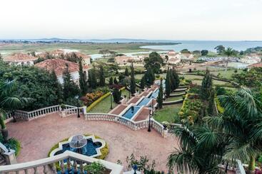 Lake Victoria Serena Golf Resort & Spa