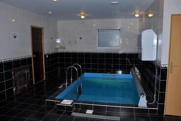 پانسیون Suraučių Svečių Namai