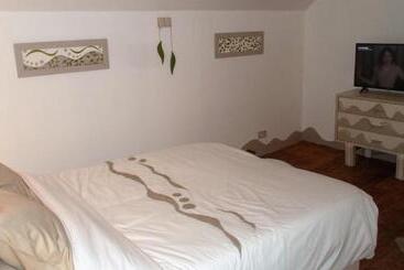 تختخواب و صبحانه Maison Bod   Art