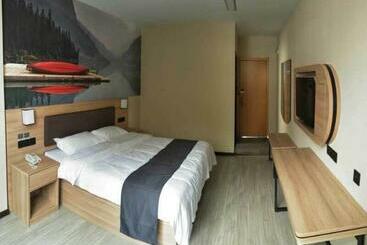 Thank Inn Plus Hotel Anhui Chizhou Jiuhuashan Scenic Area Yonghua Road