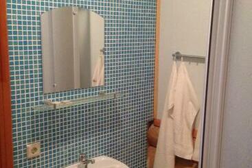 膳宿费 Turaidas Zieds