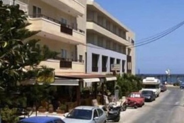 アパートホテル Evagellina