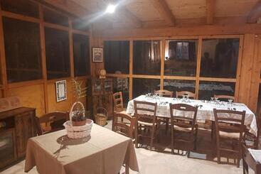 هتل Agriturismo Terra Di Pace