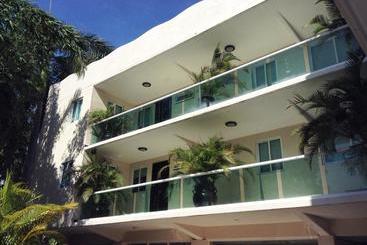 בית מלון כפרי Chapul Inn