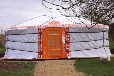 בית מלון כפרי Domaine La Roche Bellin