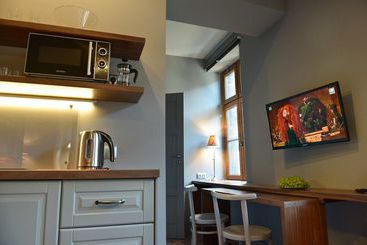 هتل La Gioia Grey Stylish Apartments