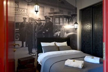 هتل La Gioia Grey Stylish Apartments