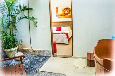 בית מלון כפרי Pousada L Essence