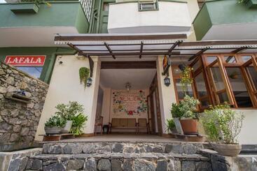 Lafala Hotel & Service Apartment
