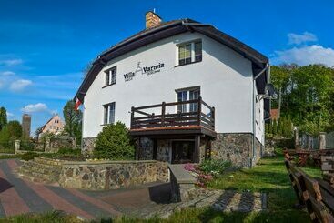 펜션 B&b Villa Varmia