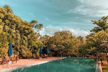 Курорт Amaara Forest Hotel Sigiriya