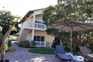 آپارتمانهای توریستها Wayaca Mini Resort
